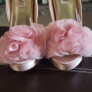 Worn once blush peep toe
